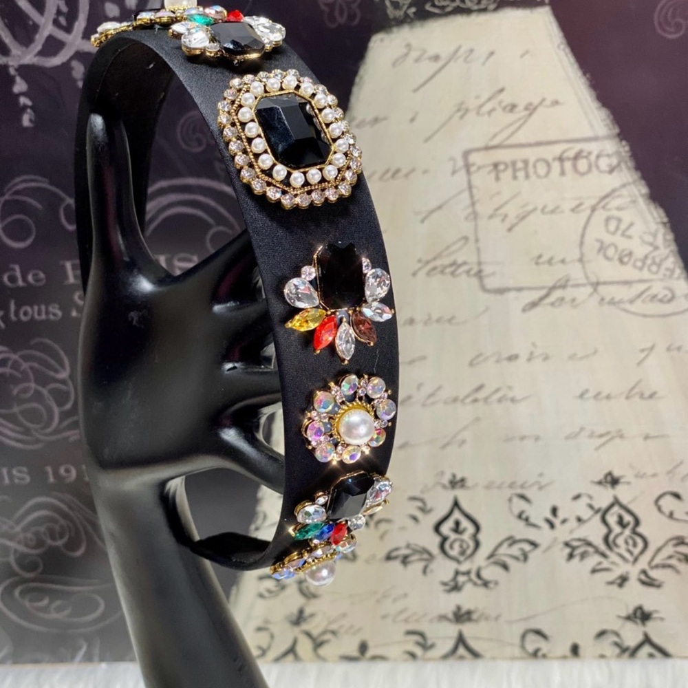 Chic Black Embellished Headband with Multicolor Gems